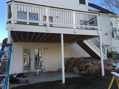 Wood and Steel Rail from Woodland Park Deck Builder