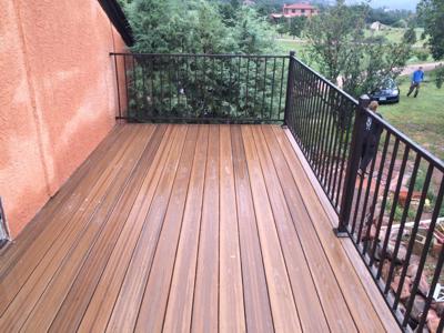 Click to view full size Steel Panel Railing from Woodland Park Deck Builder