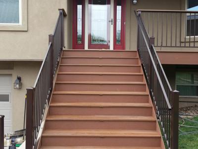Click to view full size Steel Panel Railing from Woodland Park Deck Builder